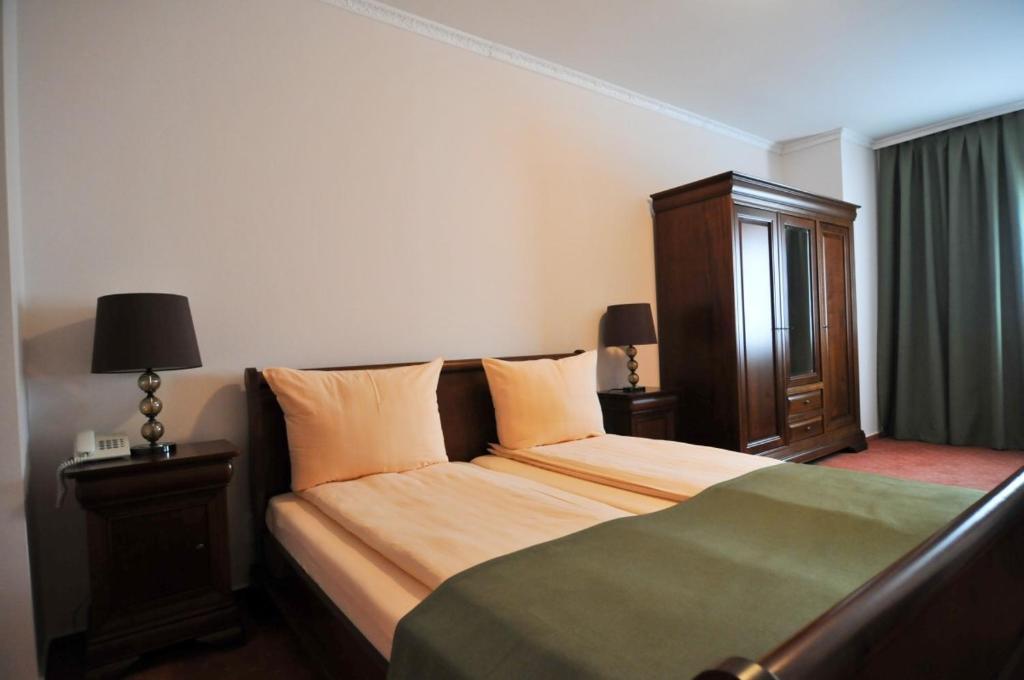 Hotel Tex Club بوتوساني الغرفة الصورة