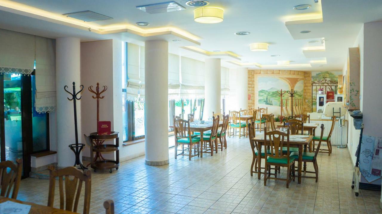 Hotel Tex Club بوتوساني المظهر الخارجي الصورة