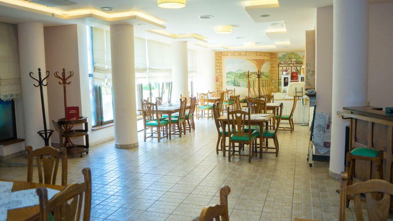 Hotel Tex Club بوتوساني المظهر الخارجي الصورة